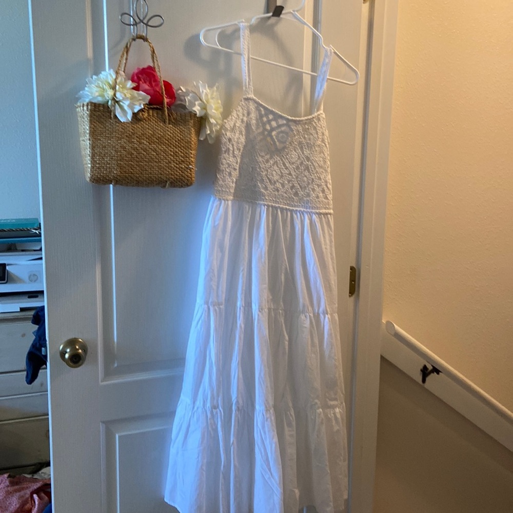 Jessica Simpson white cotton sundress. NWOT layered white cotton and lace.